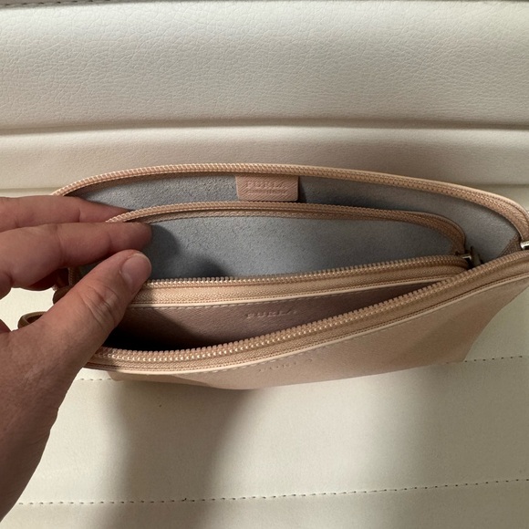 Furla signature zip top cosmetic case set (set of two). Baby pink. - Picture 5 of 7